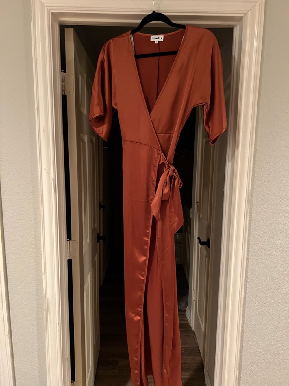 Revolve ABOUT US Bronx Maxi dress in Rust - Picture 2 of 3